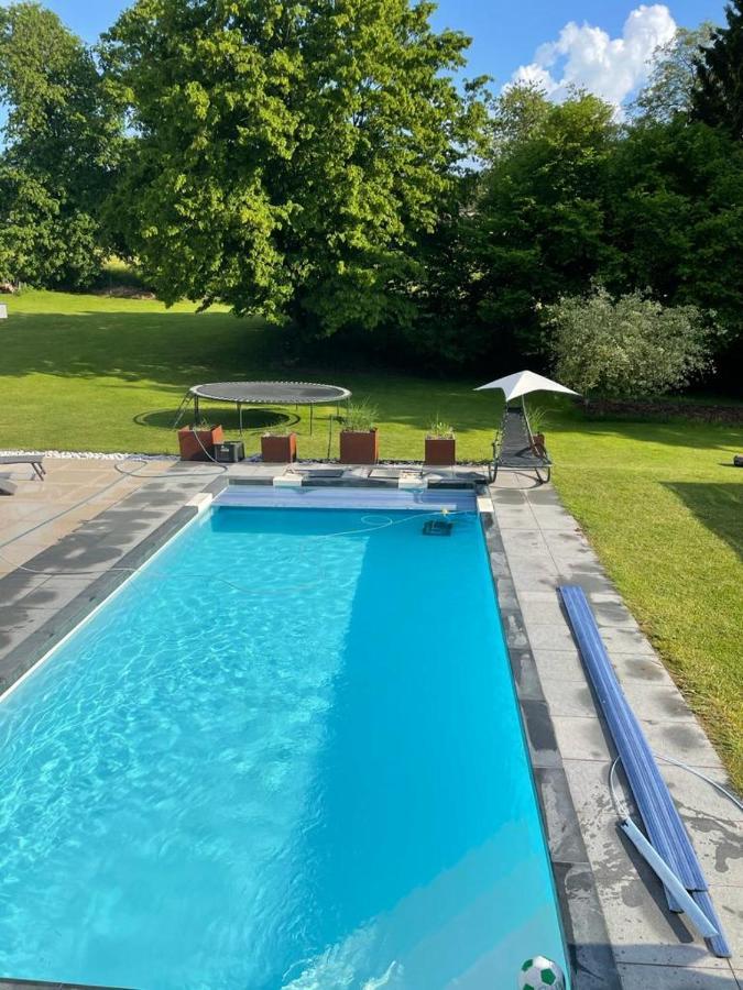 Appartement 5 Personnes Avec Acces Piscine Et Jacuzzi Villers-la-Ville Exterior foto
